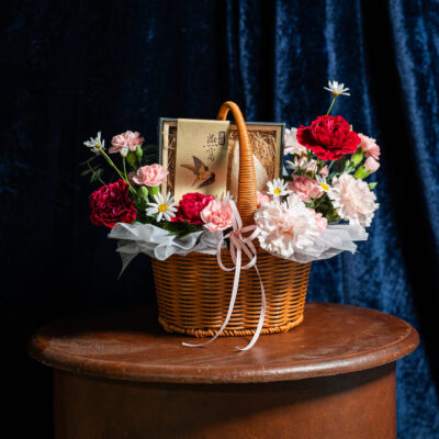 Gentle Nest in Rosewood